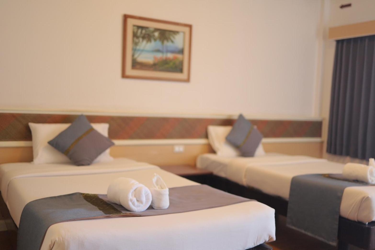 Tanyong Hotel Narathiwat Bagian luar foto
